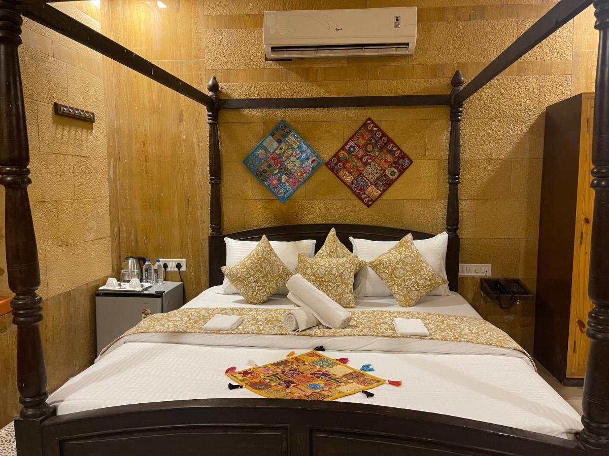 Hotel Meerana Jaisalmer Eksteriør bilde